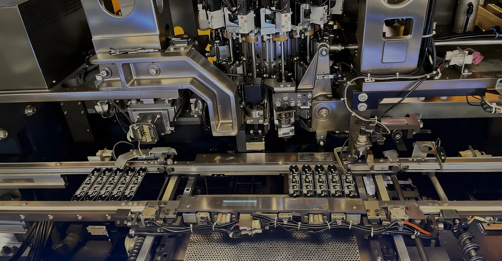 ຜູ້ຜະລິດໄຟ LED ເຮັດວຽກ